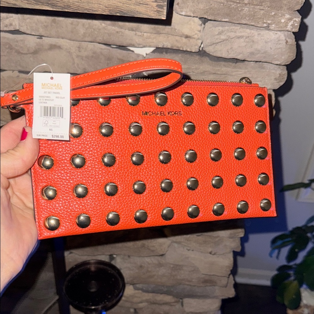 Michael Kors big jet set travel, Orange Studded Clutch - Picture 4 of 14